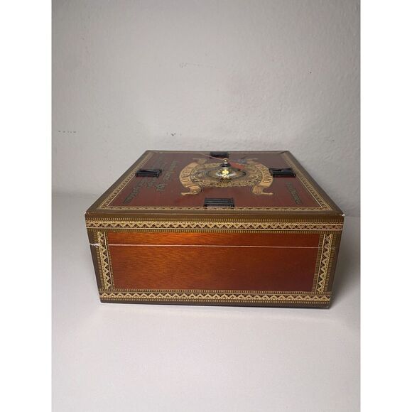 PERDOMO HABANO BOURBON BARREL-AGED MADURO GORDO CIGAR BOX CLOCK FROM NICARAGUA - Picture 3 of 16